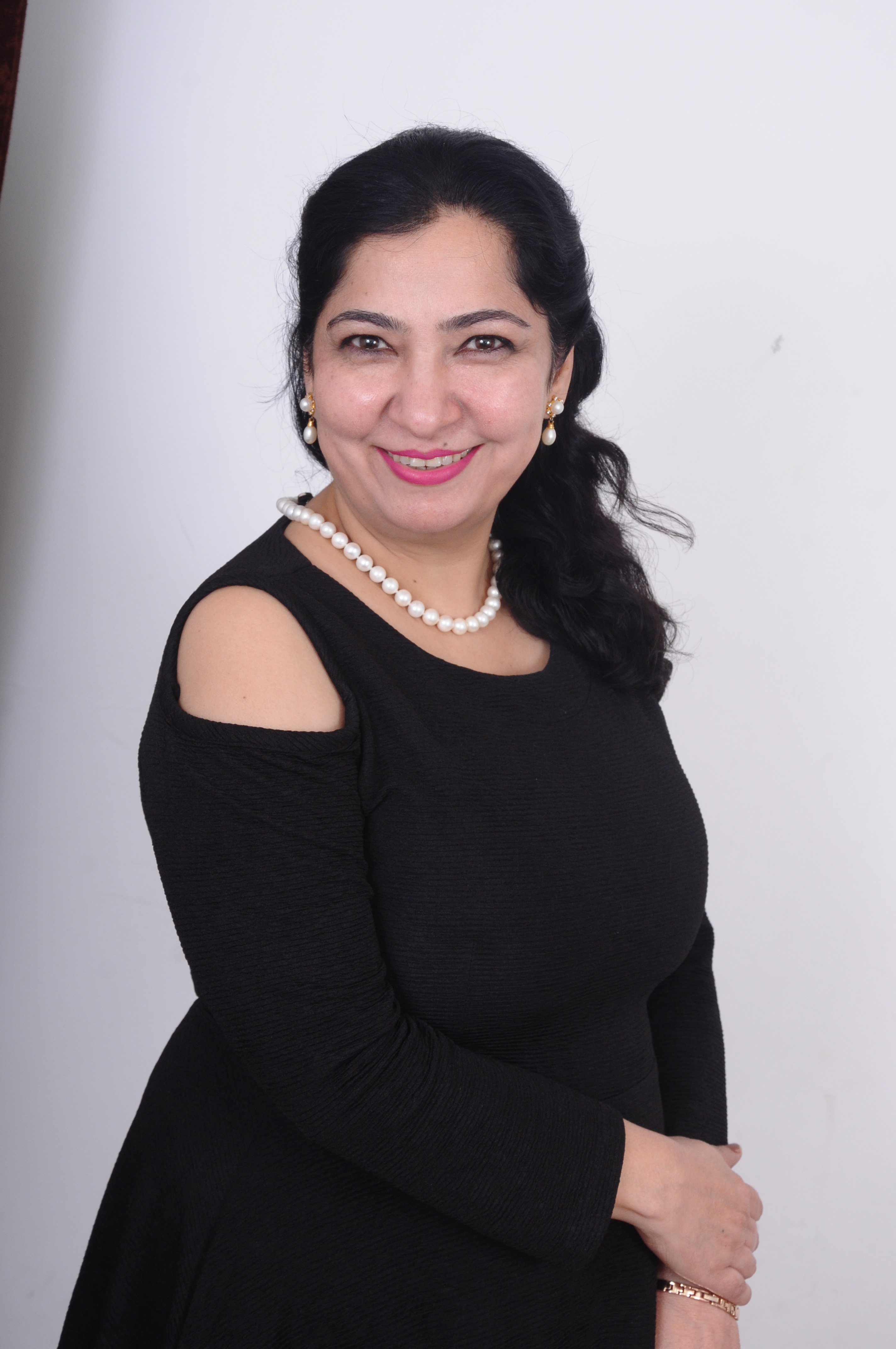 Dr Alka Mehta